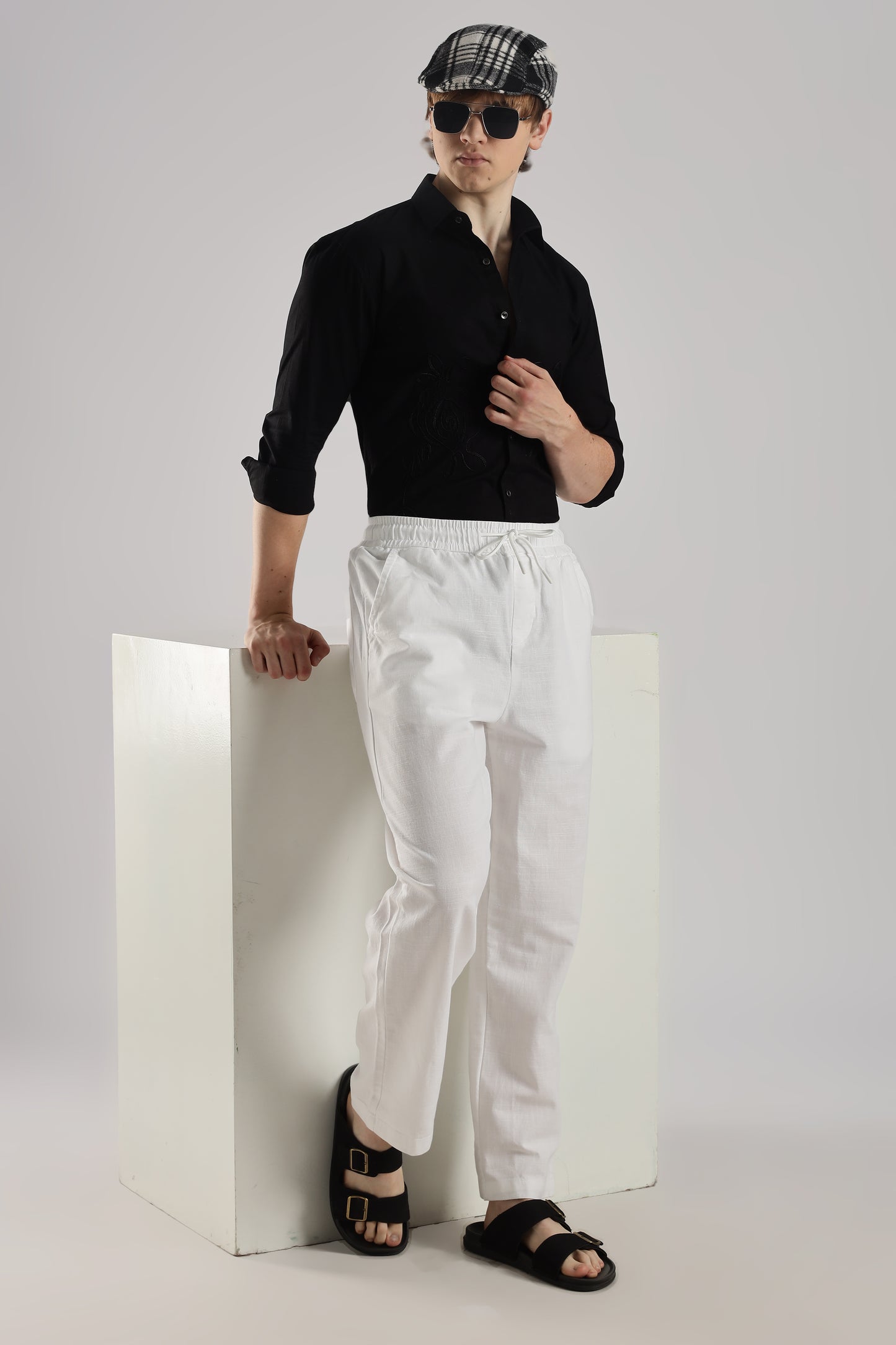 Linen Loose Fit Pant White