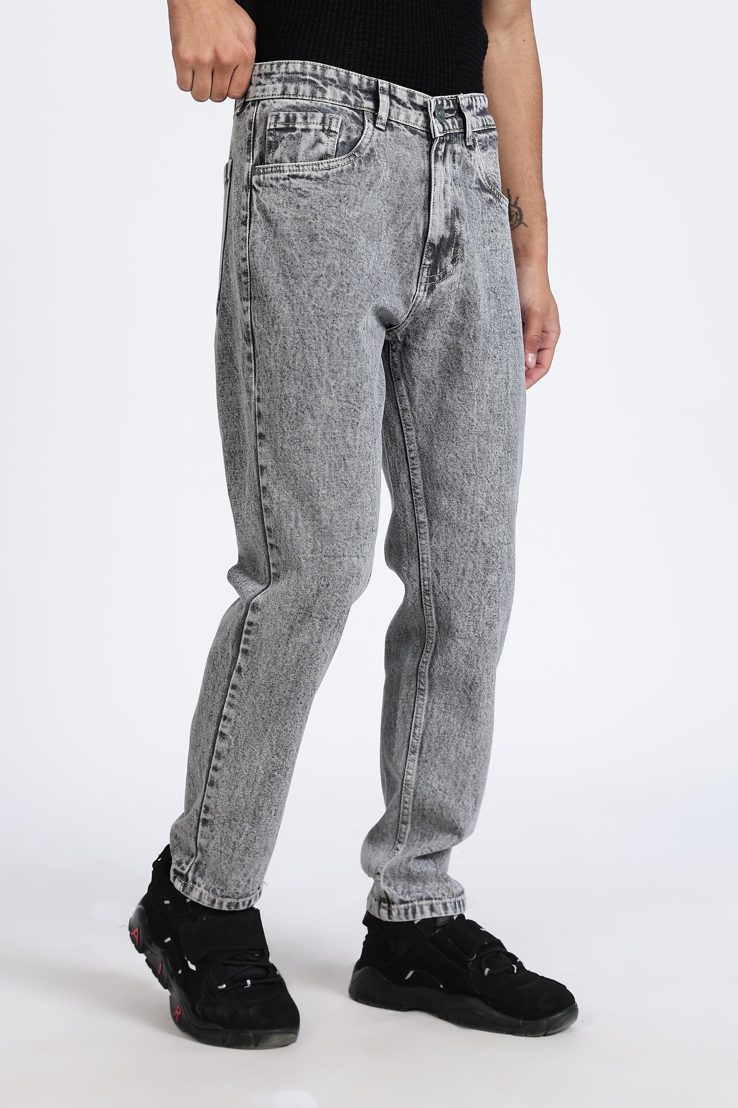 Mom Fit Frosted Grey Shade Denim Jeans