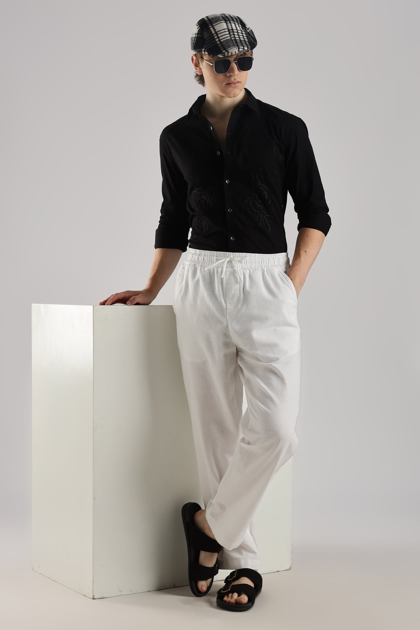 Linen Loose Fit Pant White