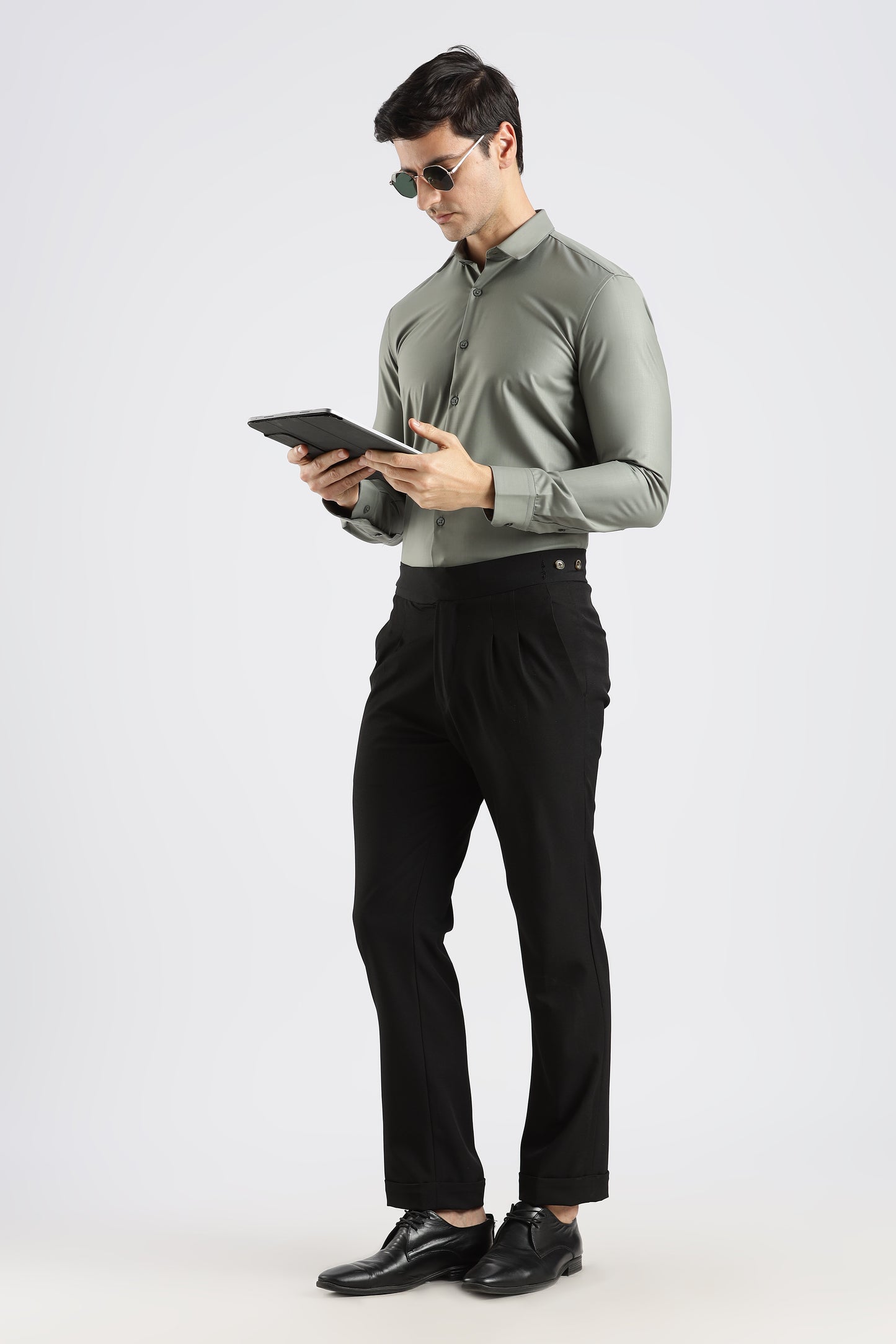 Plain Olive Green Melange Wrinkle Free Shirt