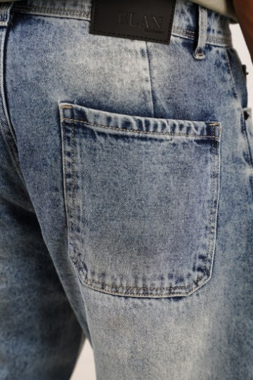Mom Fit Light Blue Shade Denim Jeans