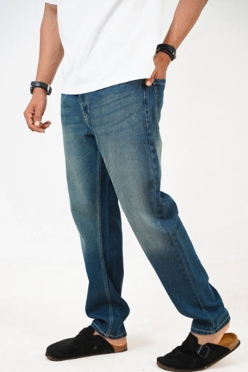 Mom Fit Blue Shade Denim Jeans