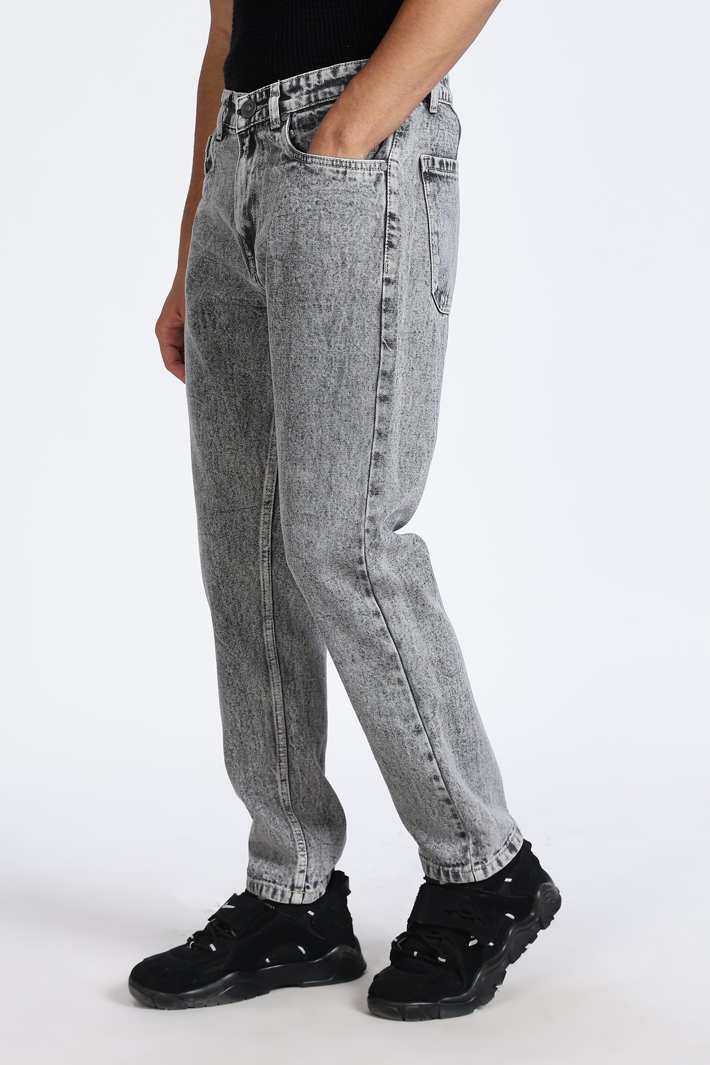 Mom Fit Frosted Grey Shade Denim Jeans