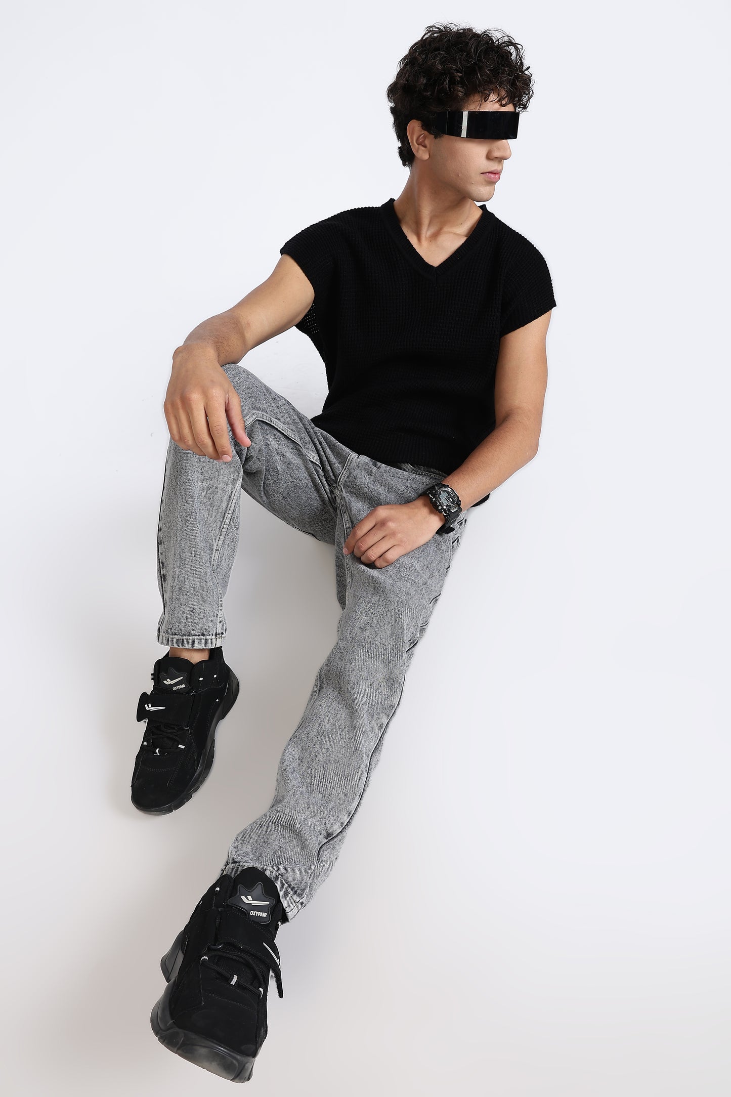 Mom Fit Frosted Grey Shade Denim Jeans
