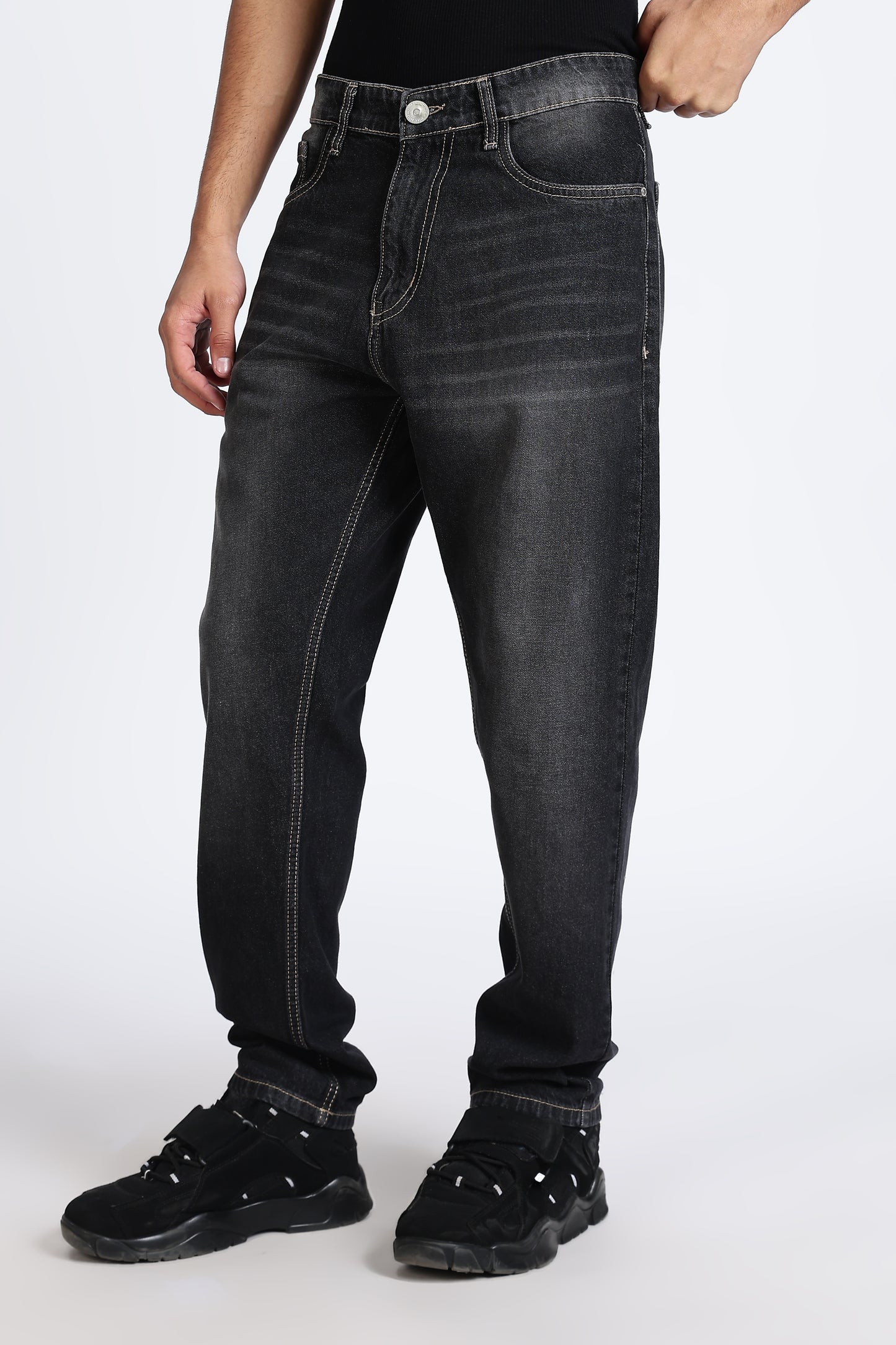 Mom Fit Black Shade Denim Jeans