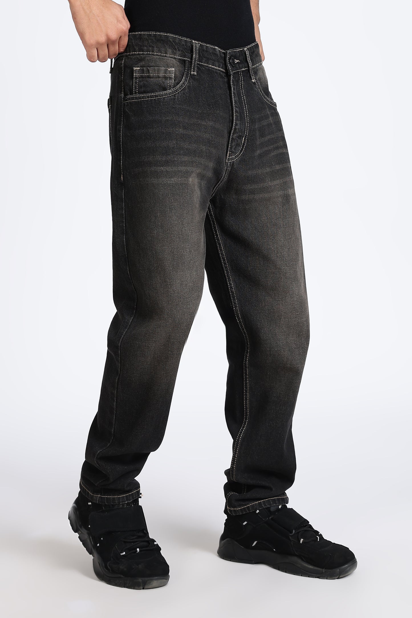 Mom Fit Denim Jeans Smoky Black Shade