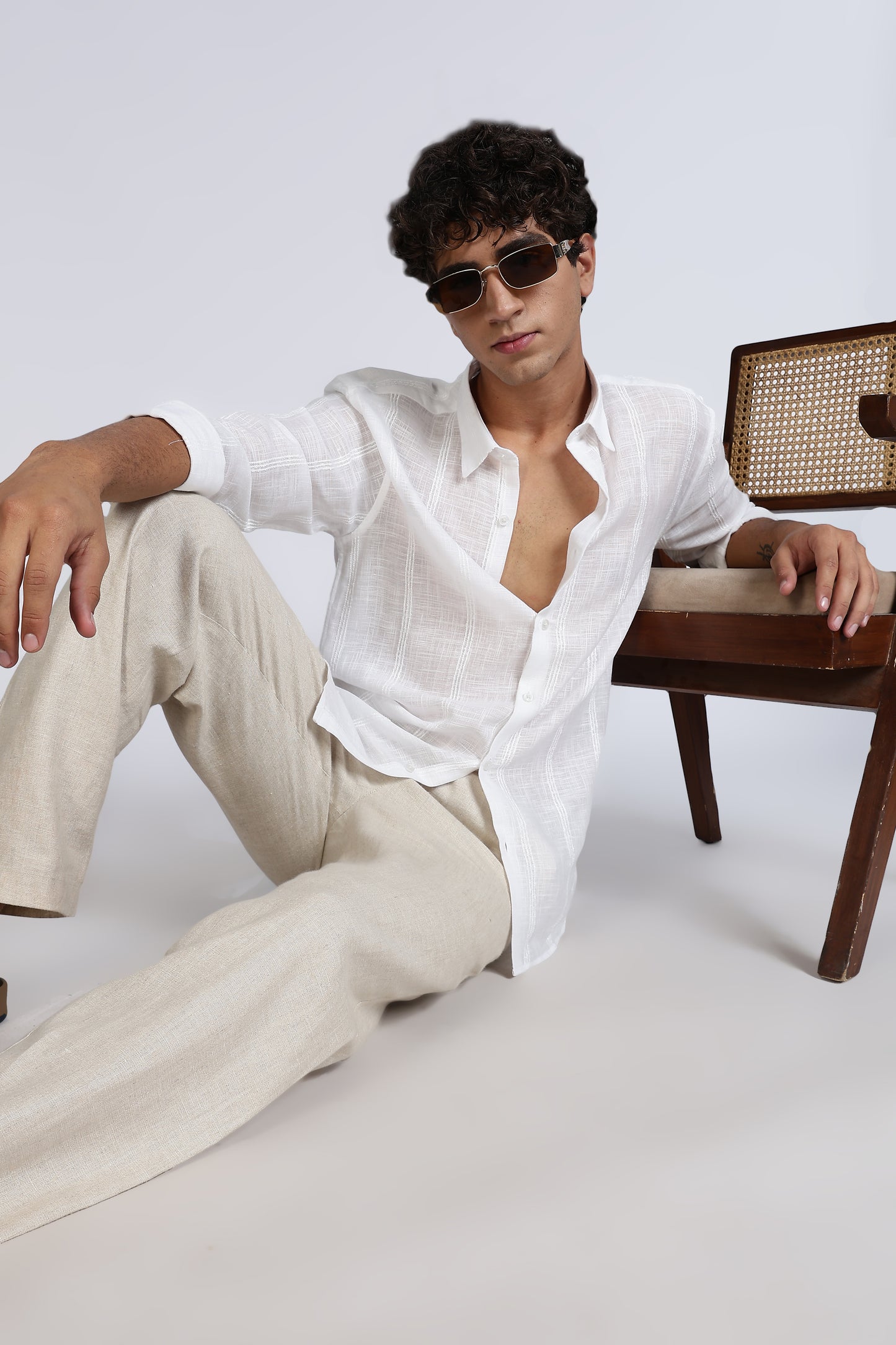 Regular Fit White Textured Linen Shirt
