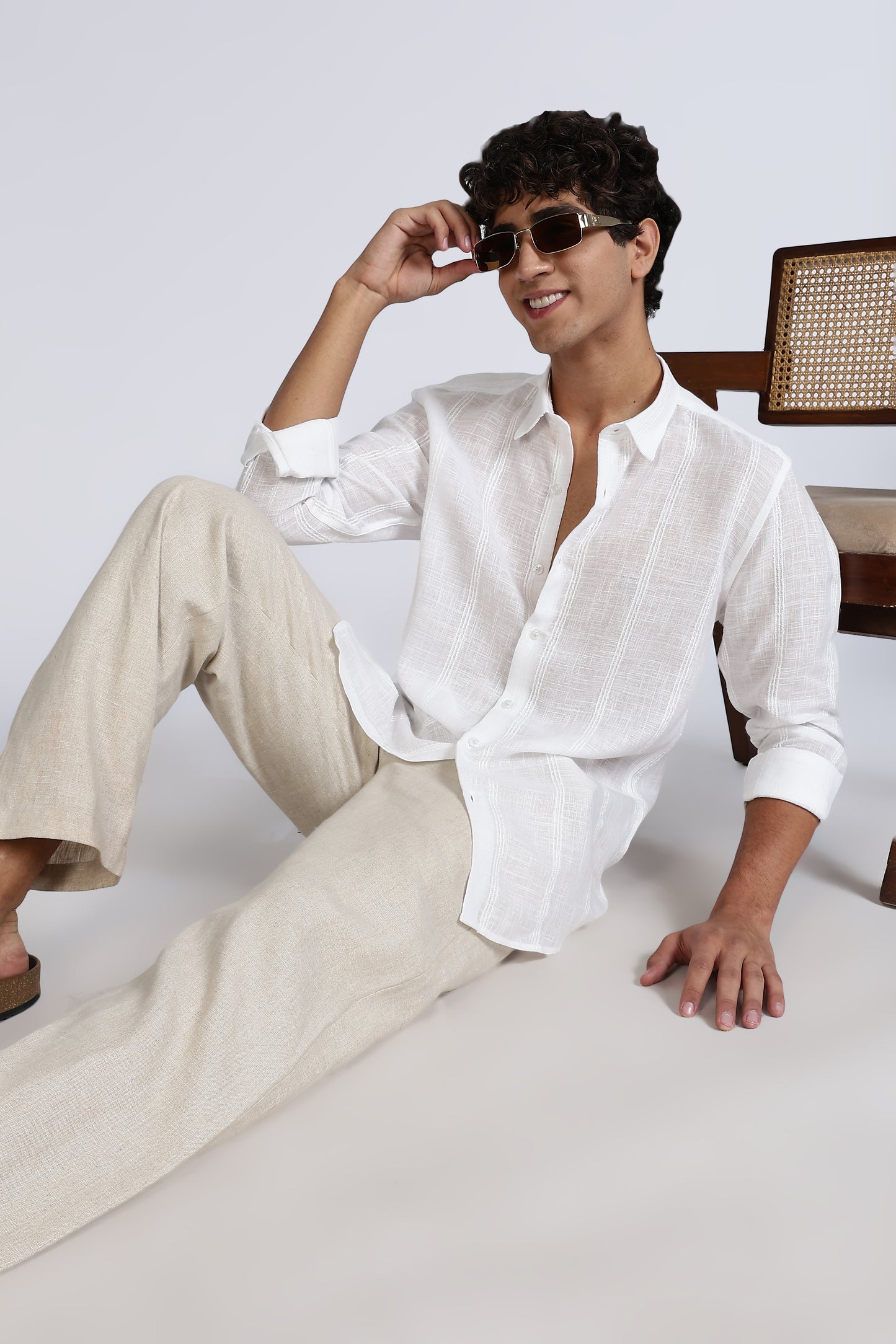 Regular Fit White Textured Linen Shirt