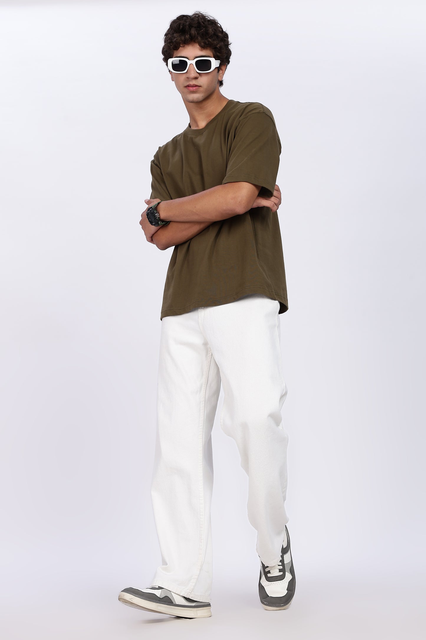 Five-Sleeve Drop Shoulder Olive Green T-Shirt