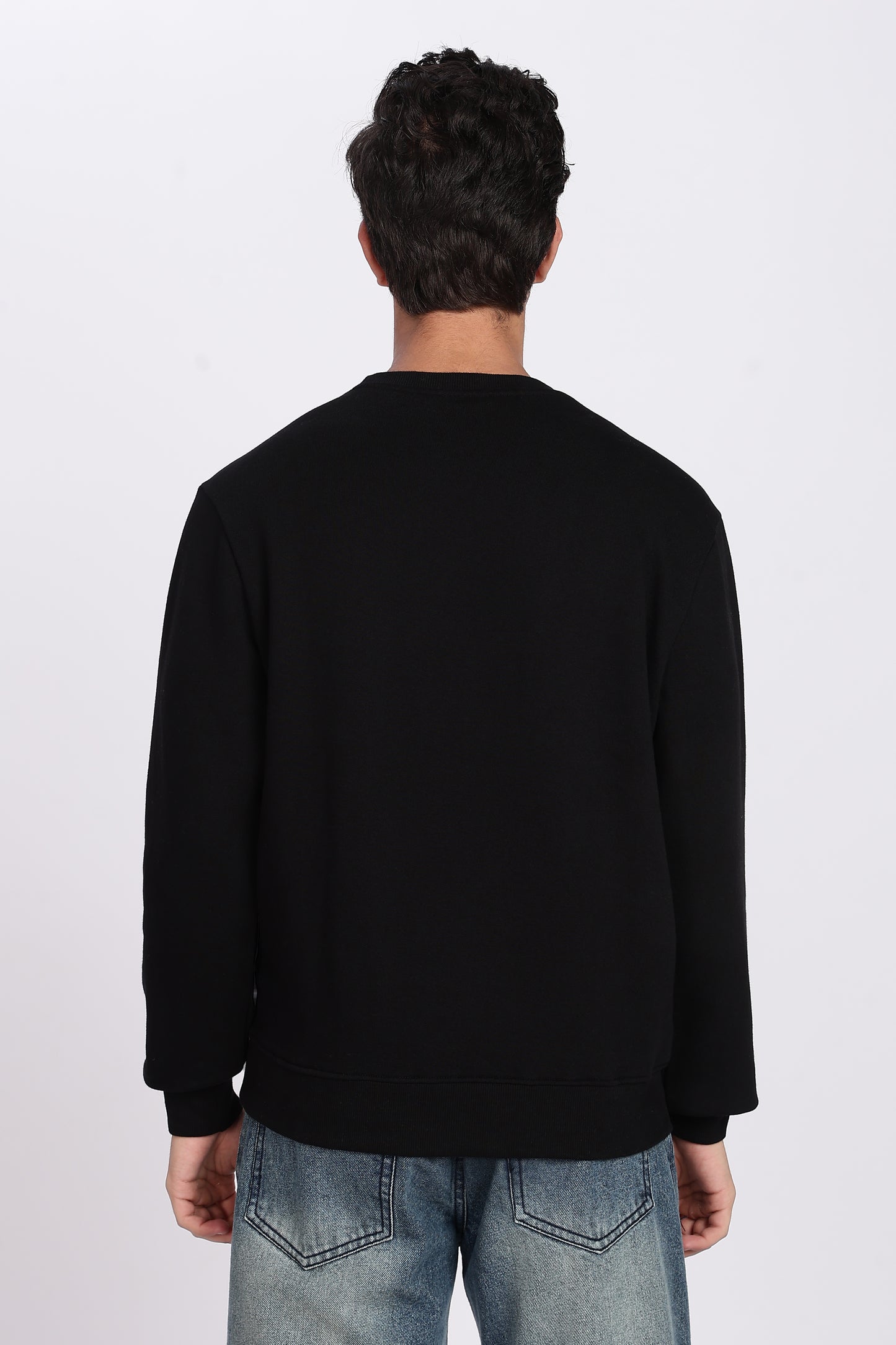 Black Minimal Sweatshirt