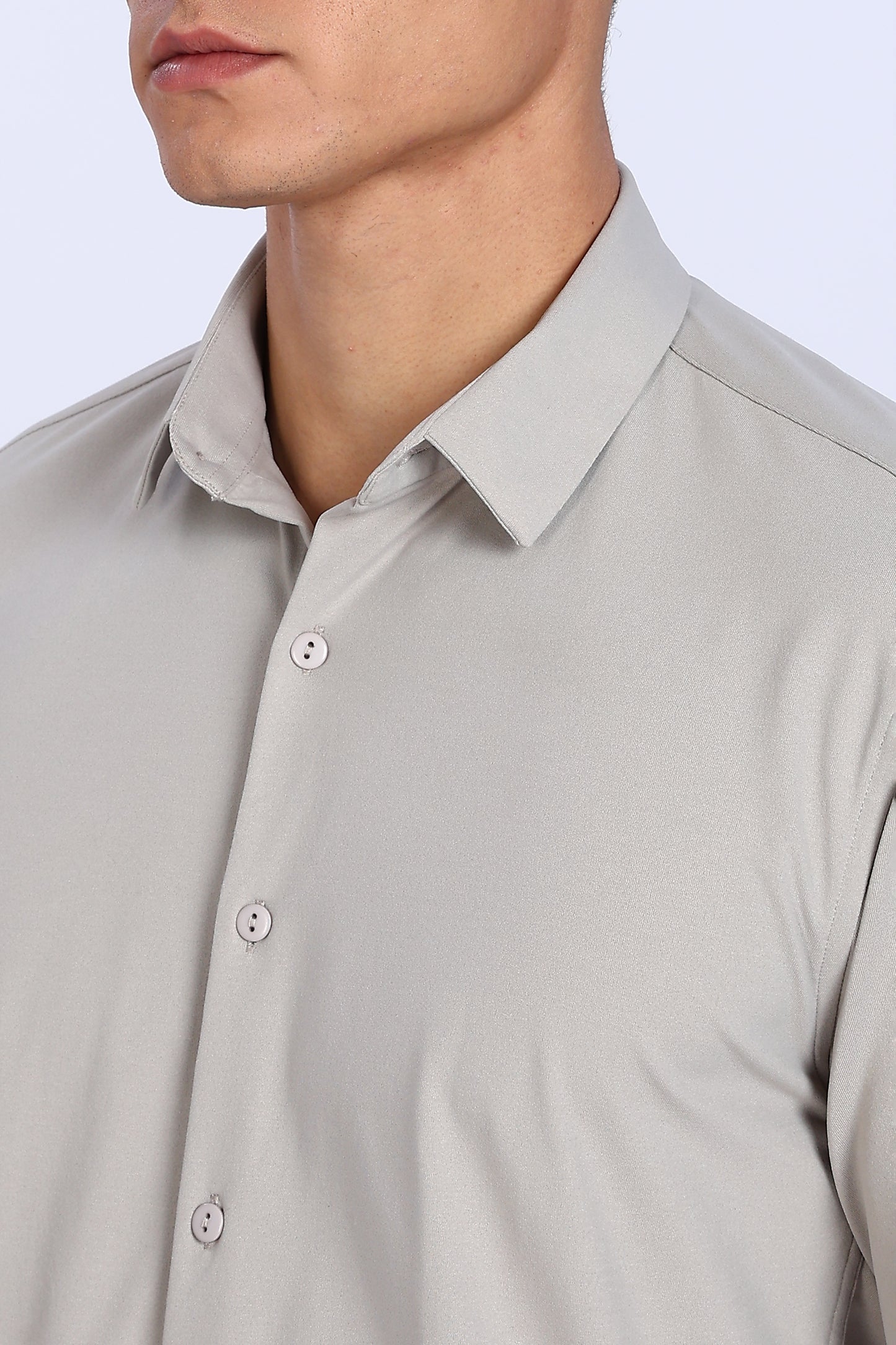 Regular Fit Light Grey Solid 4 Way Lycra Shirt