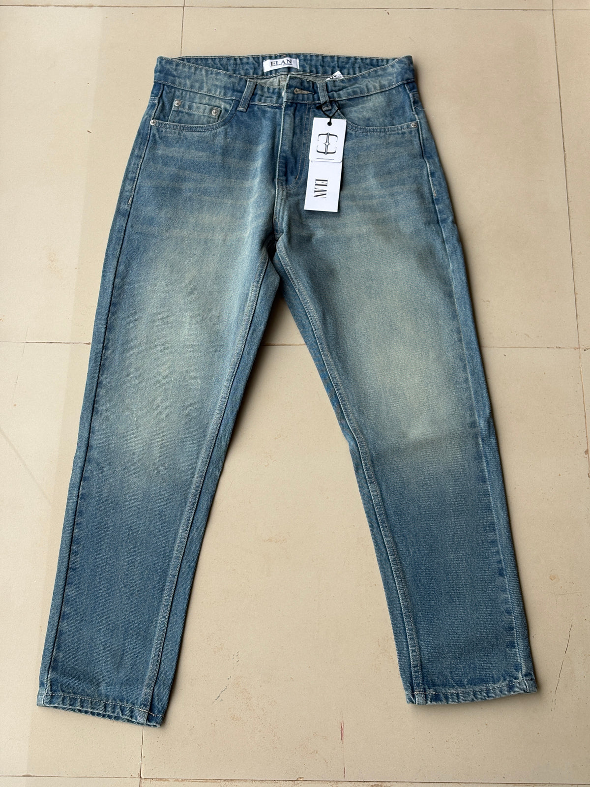 Light Vintage Wash Mom Fit Jean