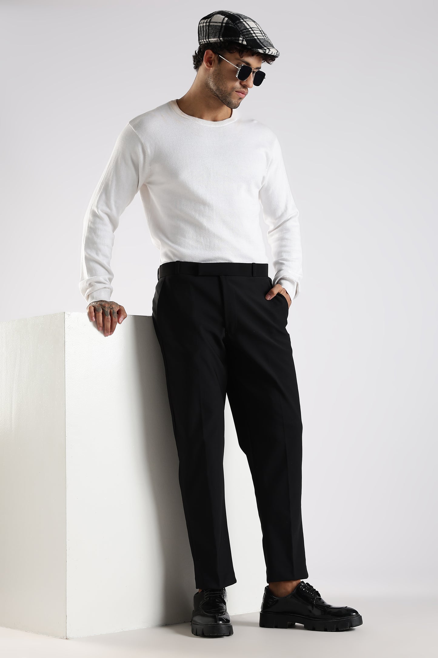 Regular Fit Black Trouser
