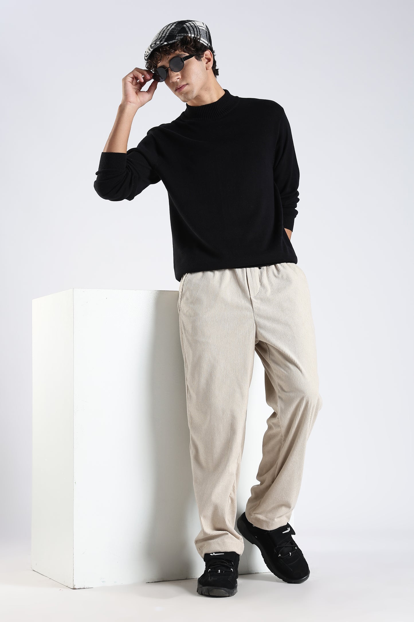 Regular Fit Courdrey Pants Beige