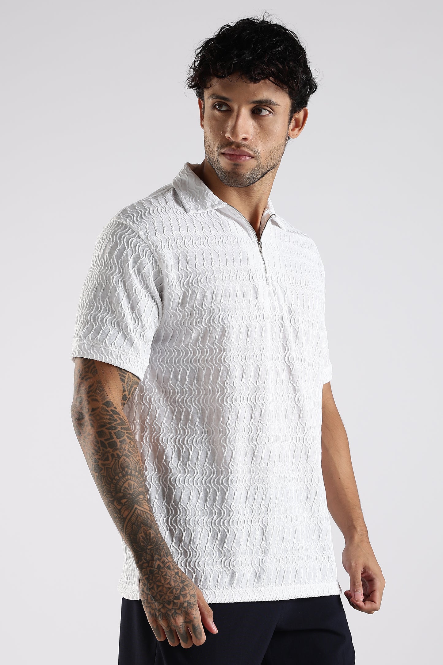 Regular Fit Jackuard Textured Zipper Polo White Tshirt