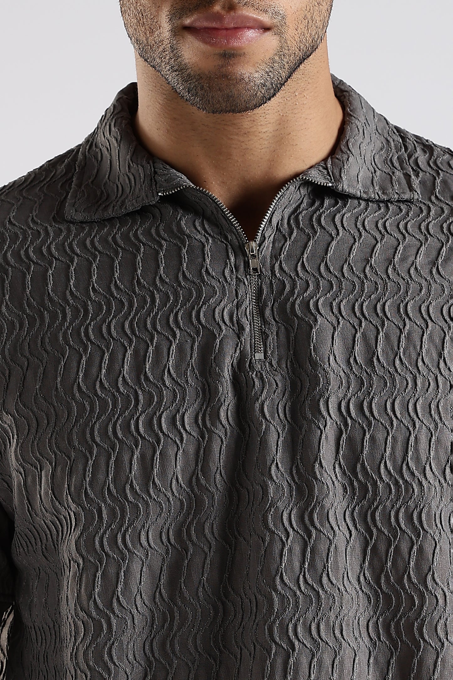 Regular Fit Jackuard Textured Zipper Polo Grey Textured Tshirt