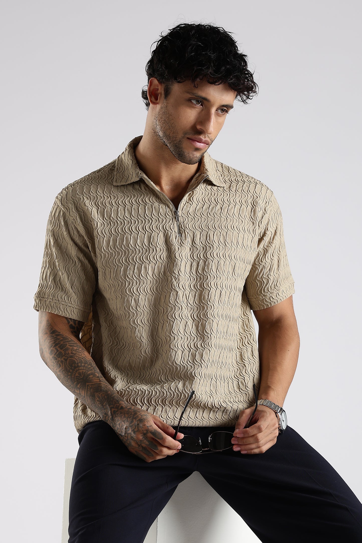 Regular Fit Jackuard Textured Zipper Polo Beige Tshirt
