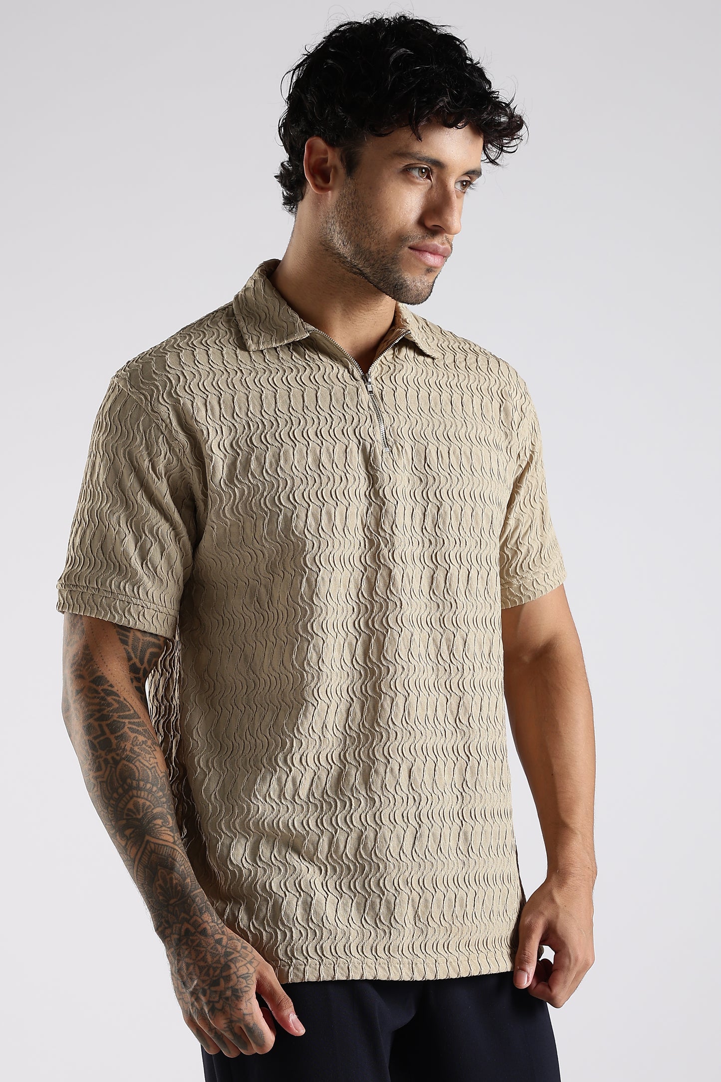 Regular Fit Jackuard Textured Zipper Polo Beige Tshirt