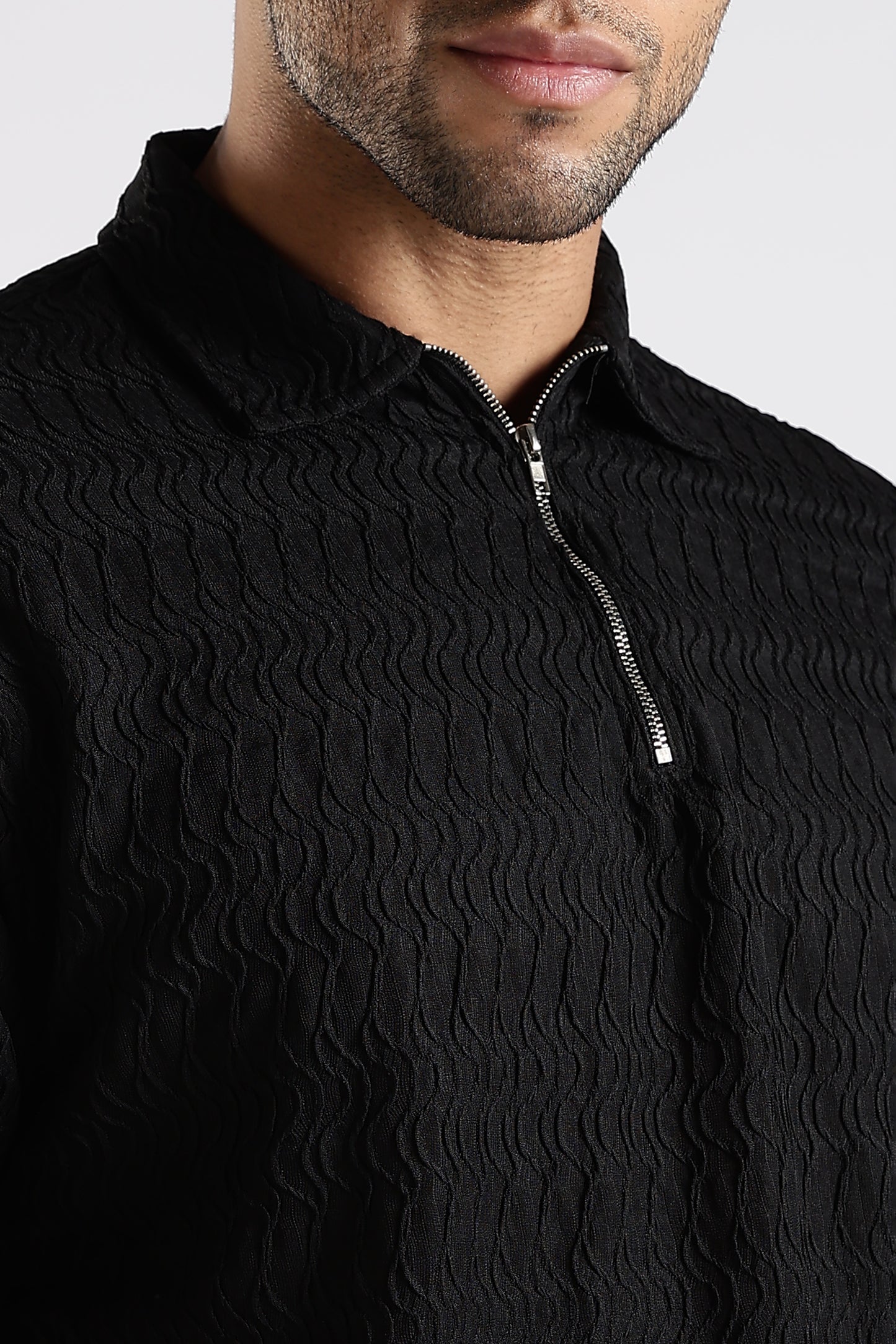 Regular Fit Jackuard Textured Zipper Polo Black Textured Tshirt